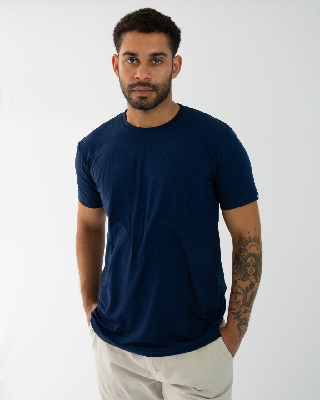 T-SHIRT ANTIODOR AZUL MARINHO